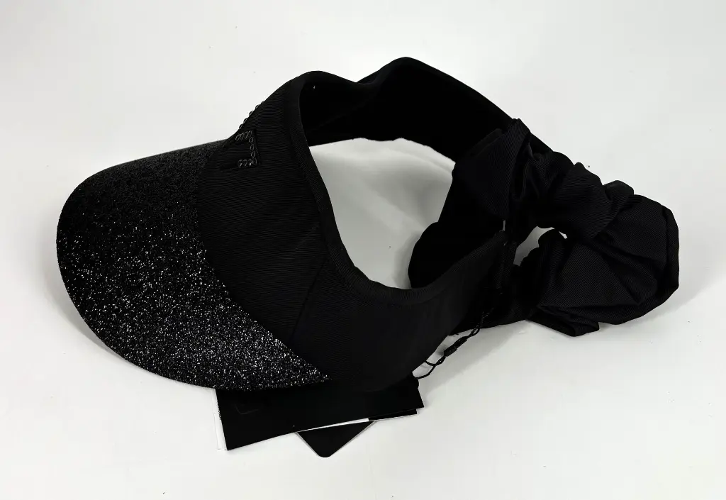 Visiere noire femme 3.webp