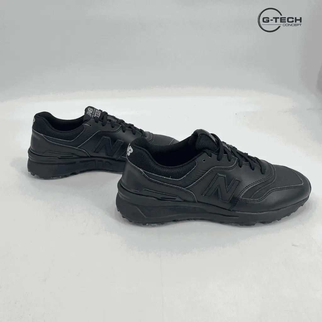 997_Noir-Crampons_H25_4.webp