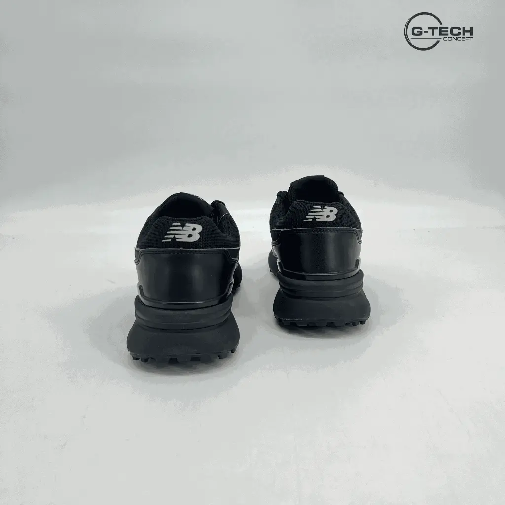 997_Noir-Crampons_H25_3.webp